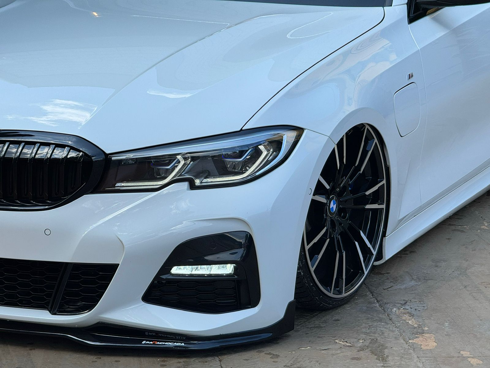 EDIÇÃO 11 - BMW 330e M SPORT HÍBRIDA + R$ 5k POR MÊS DURANTE 1 ANO ou R$ 270mil 