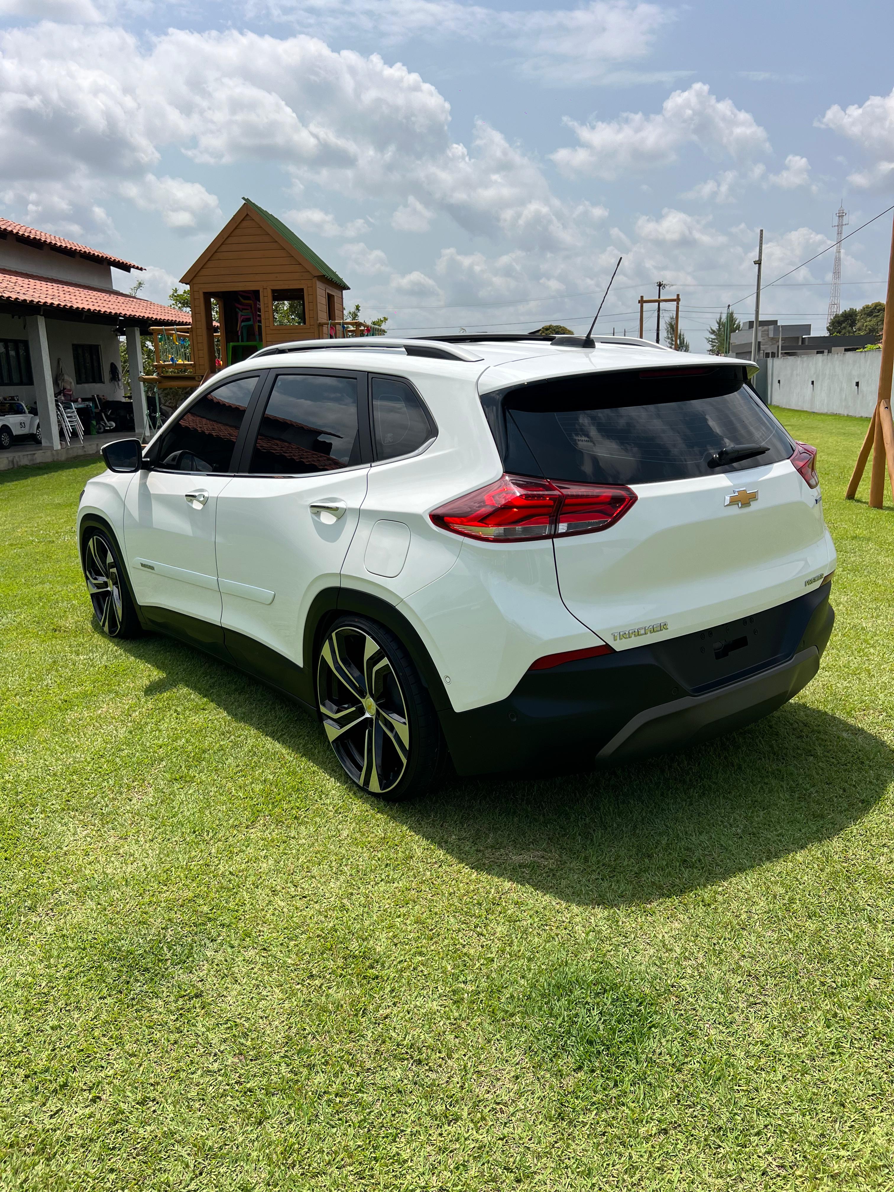 1 CHEVROLET TRACKER PREMIER 2023 - Edição 120