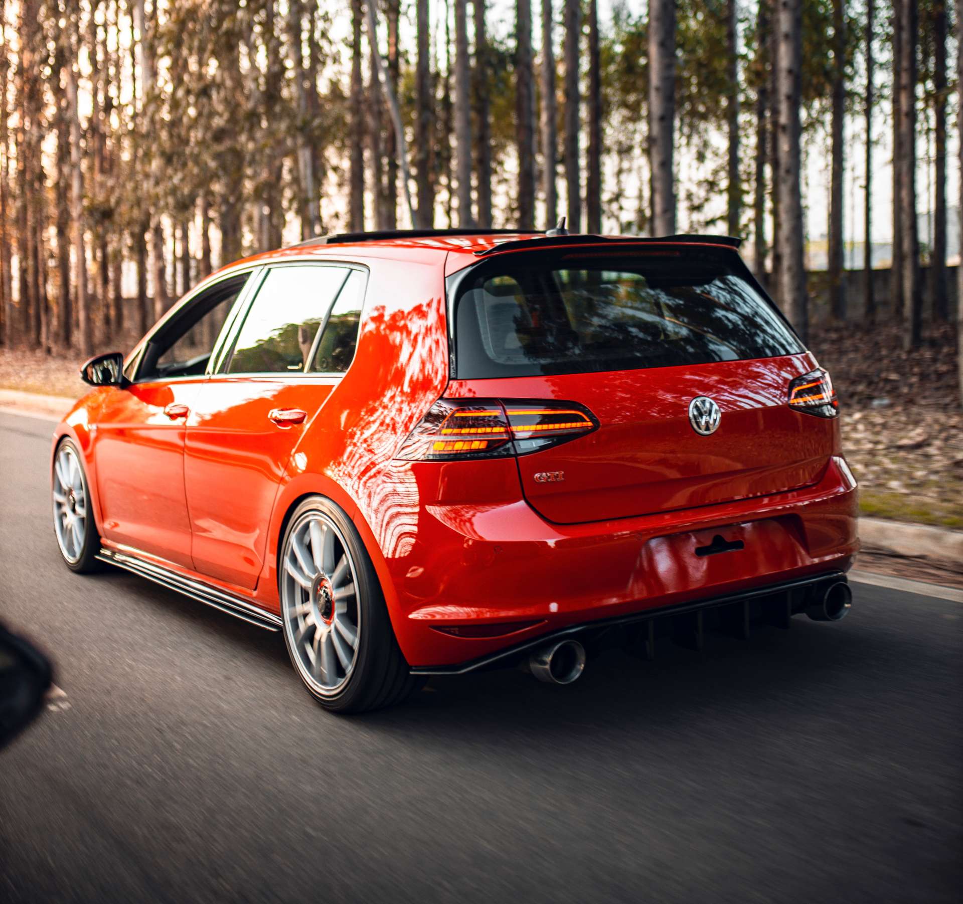  GOLF GTI RED