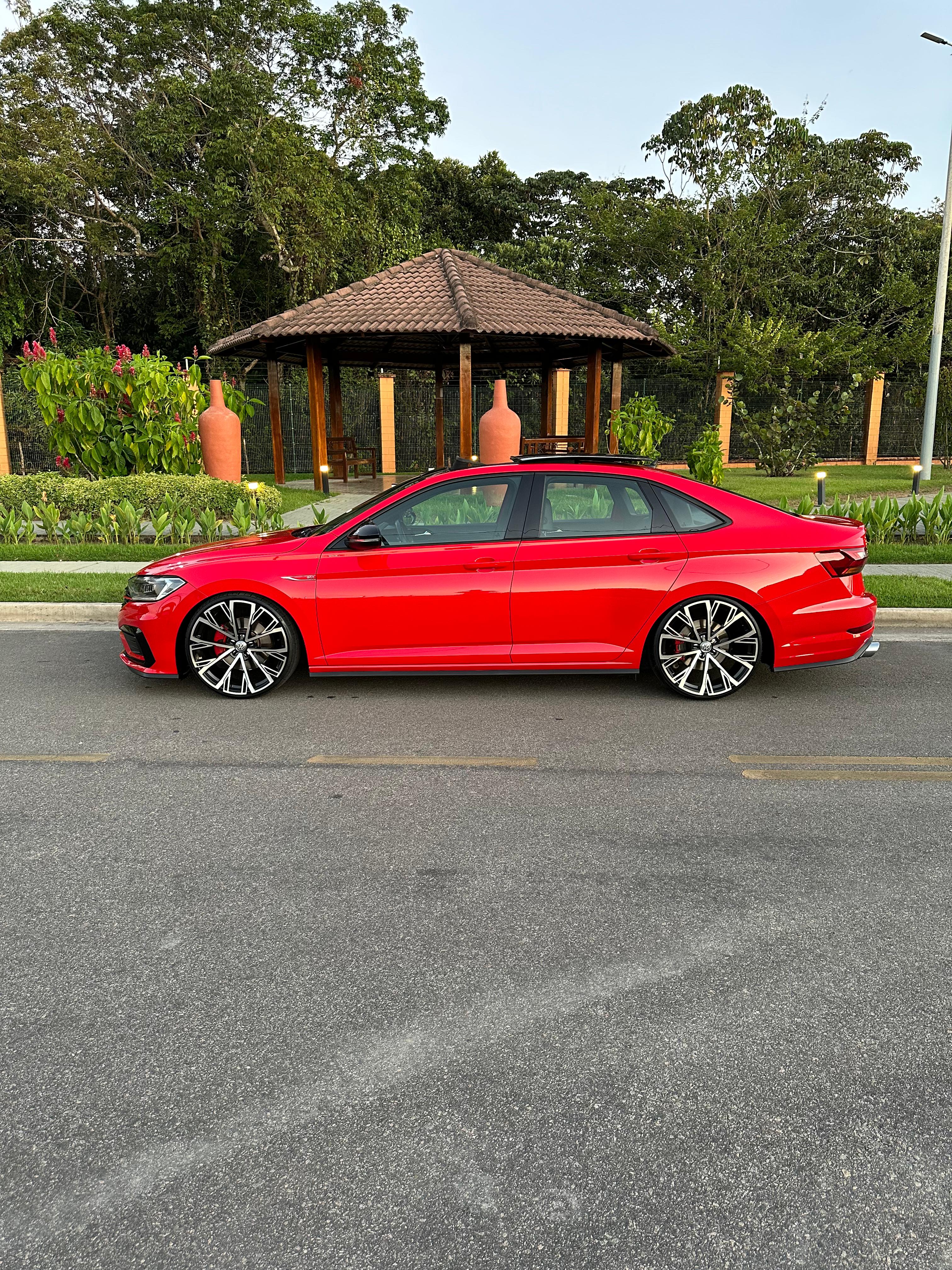 1 JETTA GLI 2021 - Edição 11 