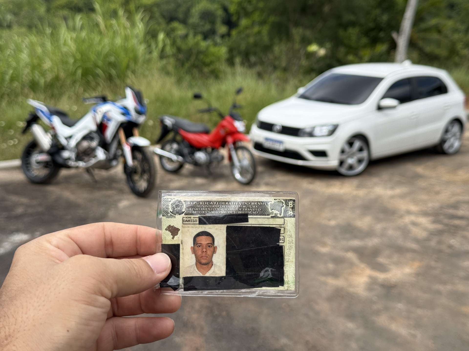 KIT CARNAVAL- GOL 1.6 + POP 110 + CNH ou AFRICA TWIN + CNH ou 50 MIL