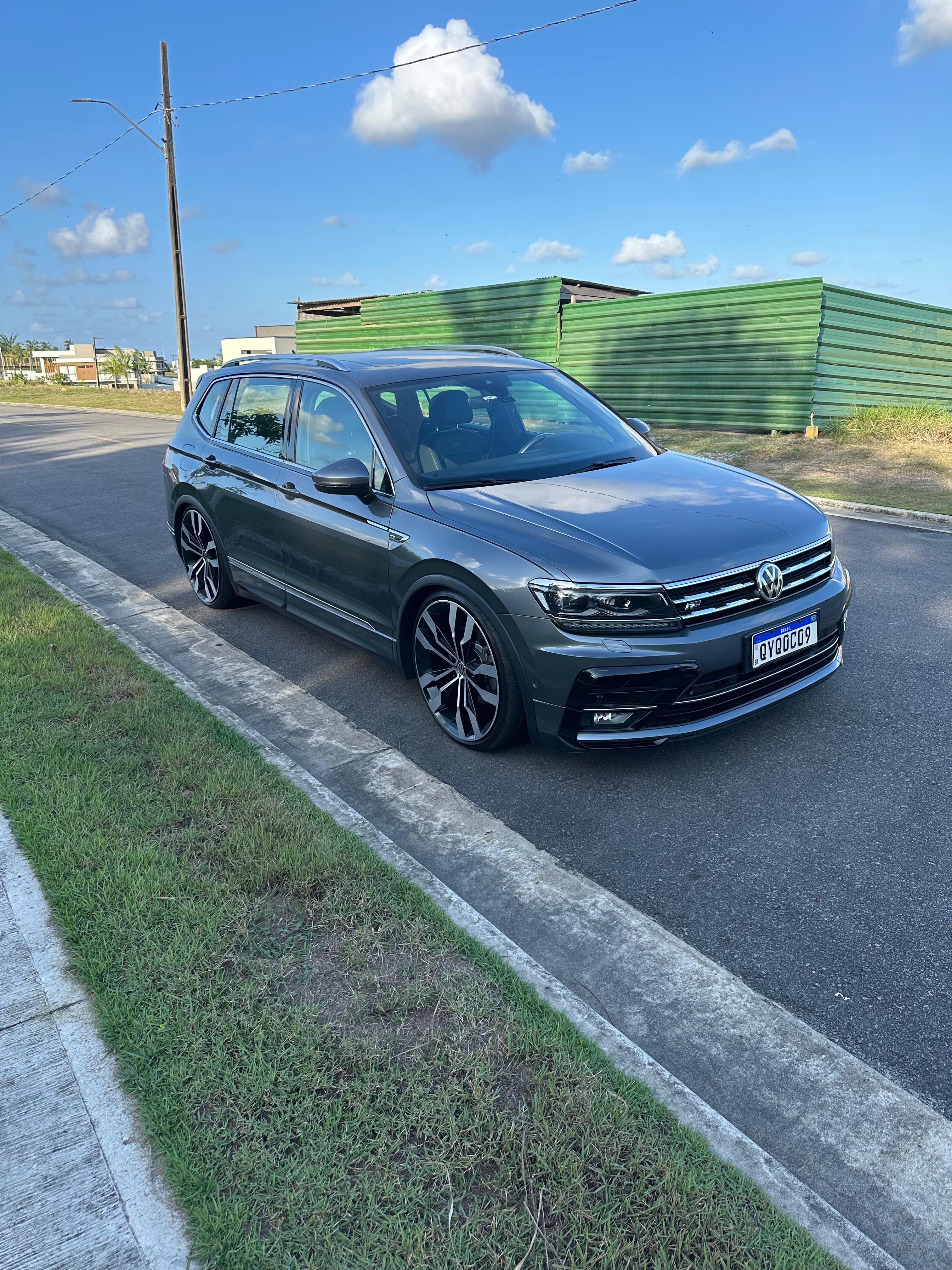 1 TIGUAN ALLSPACE R-LINE - Edição 13 