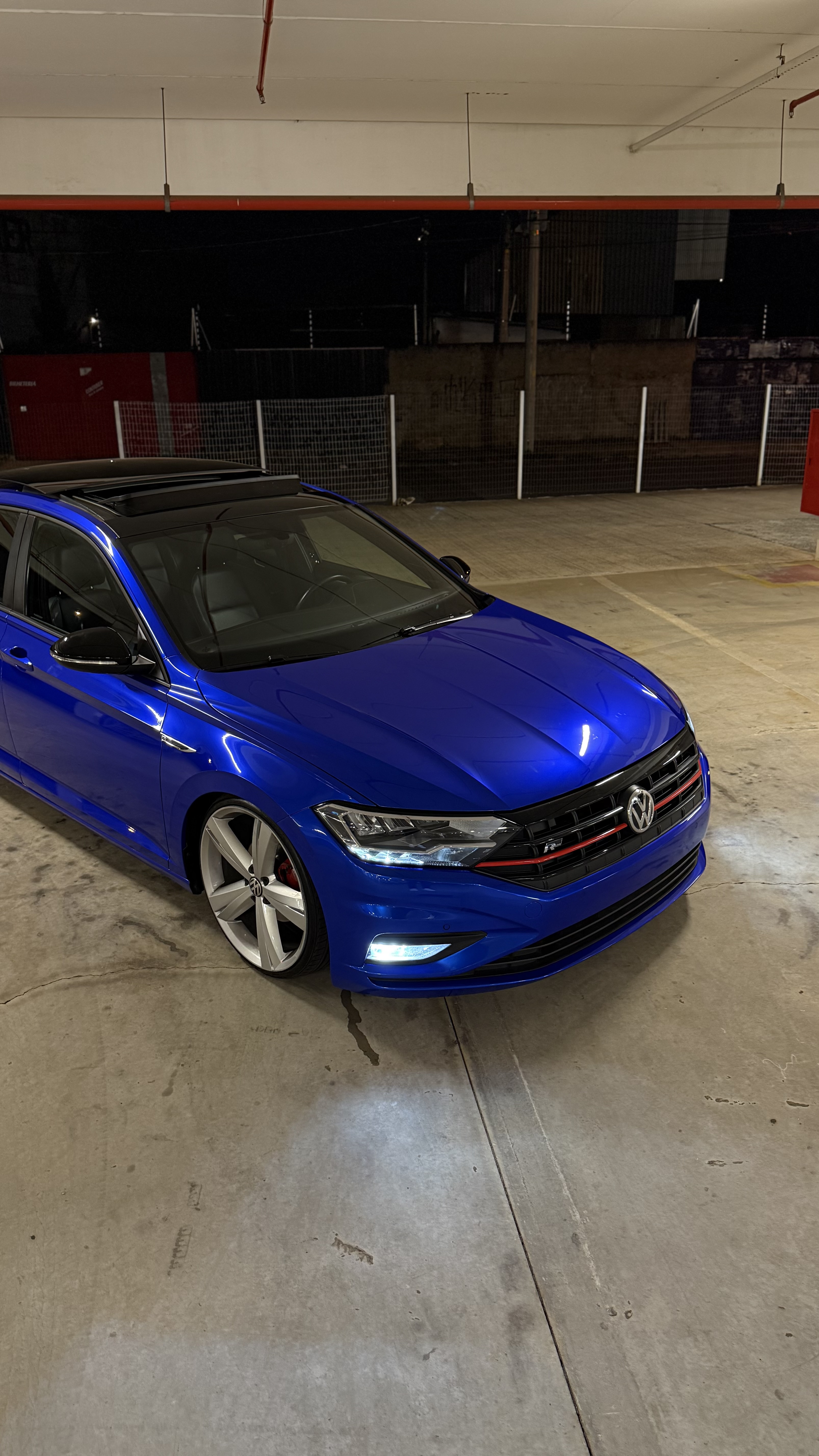 JETTA R-LINE 2019 OU 70 MIL