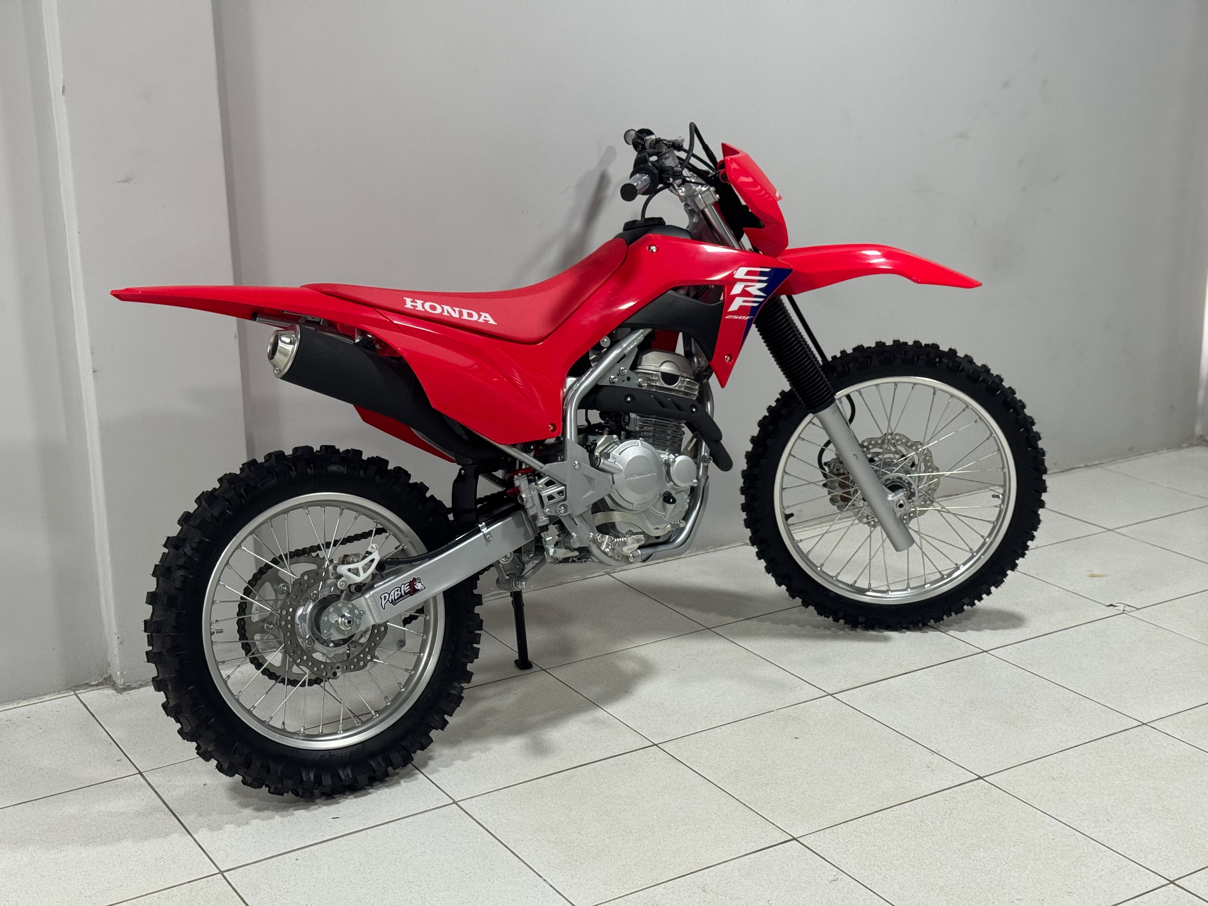 01/05 CRF 0KM 2025