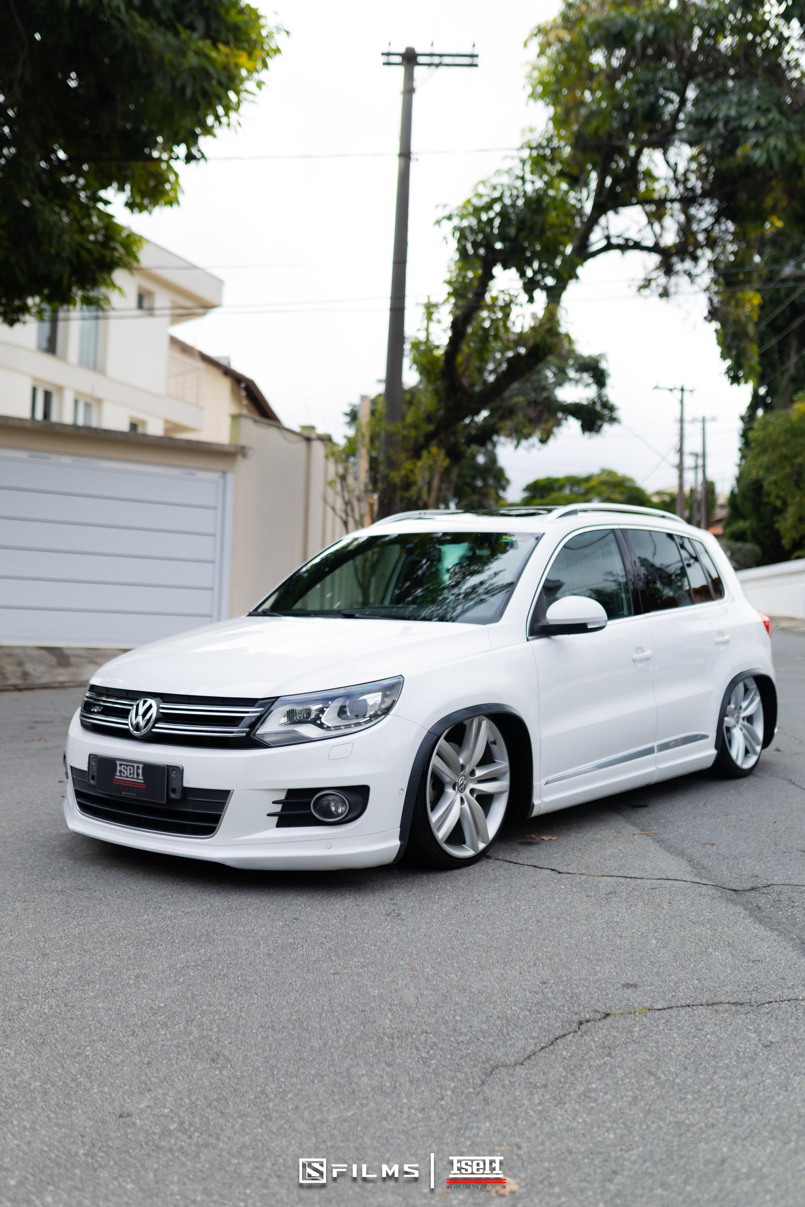 01 TIGUAN R-LINE OU 60k NO PIX