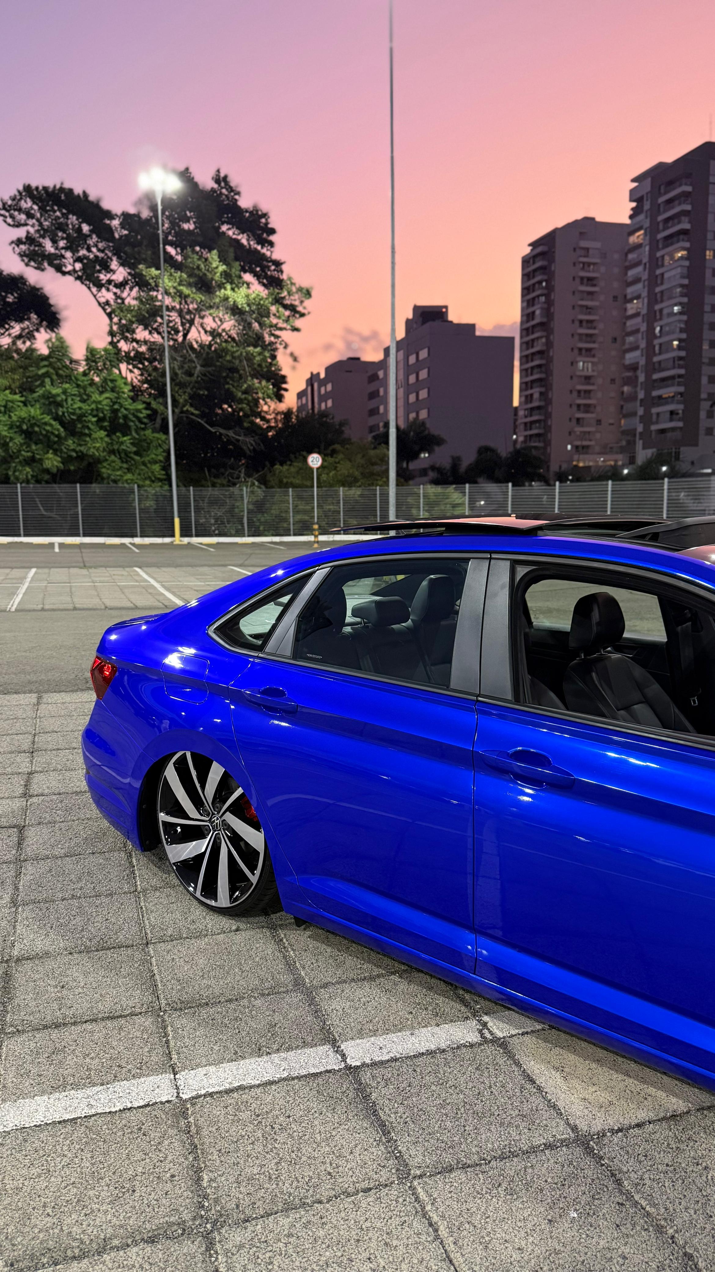 JETTA R-LINE 2019 OU 70 MIL