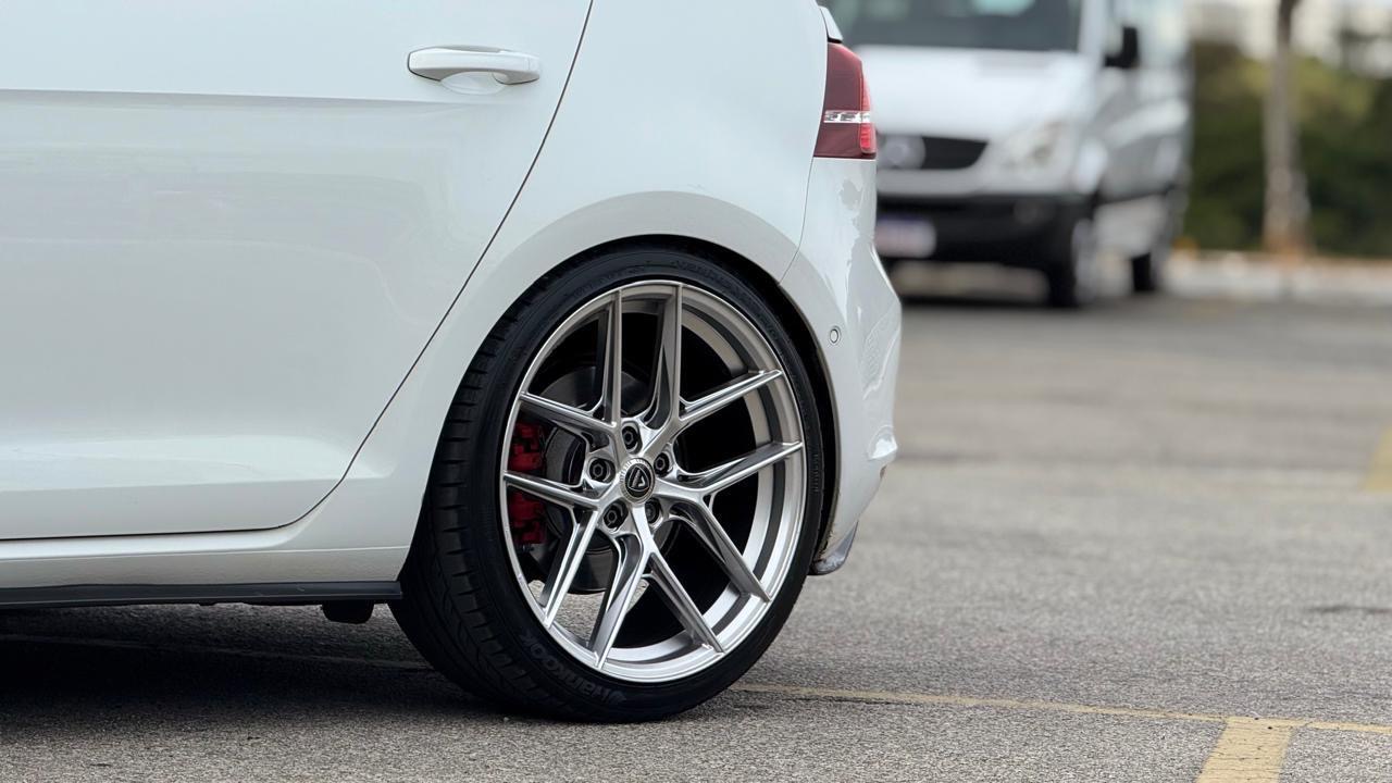 GOLF GTI OU 100K NO PIX