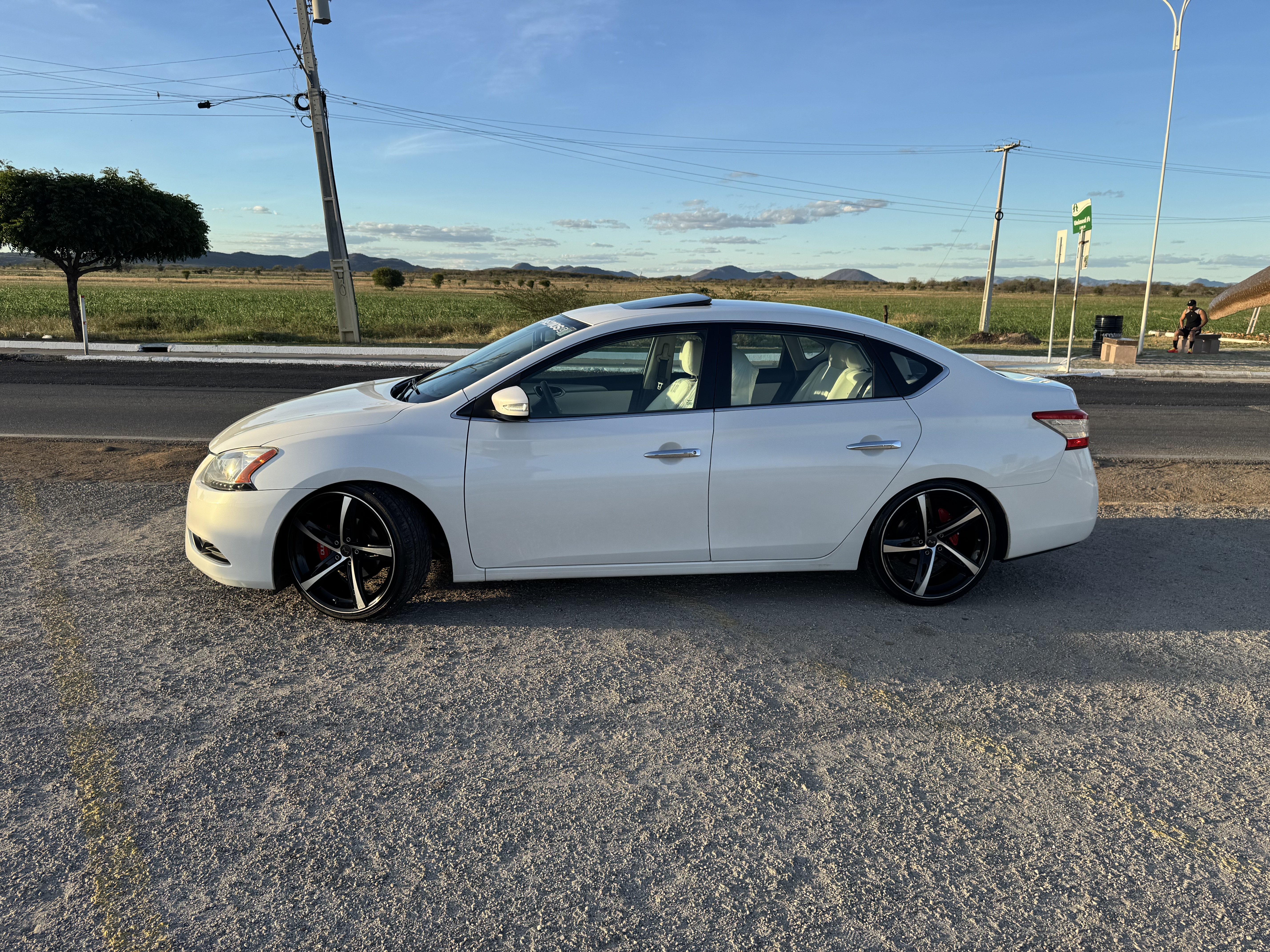 Nissan Sentra SL - 2016 ou R$ 50.000,00 no PIX
