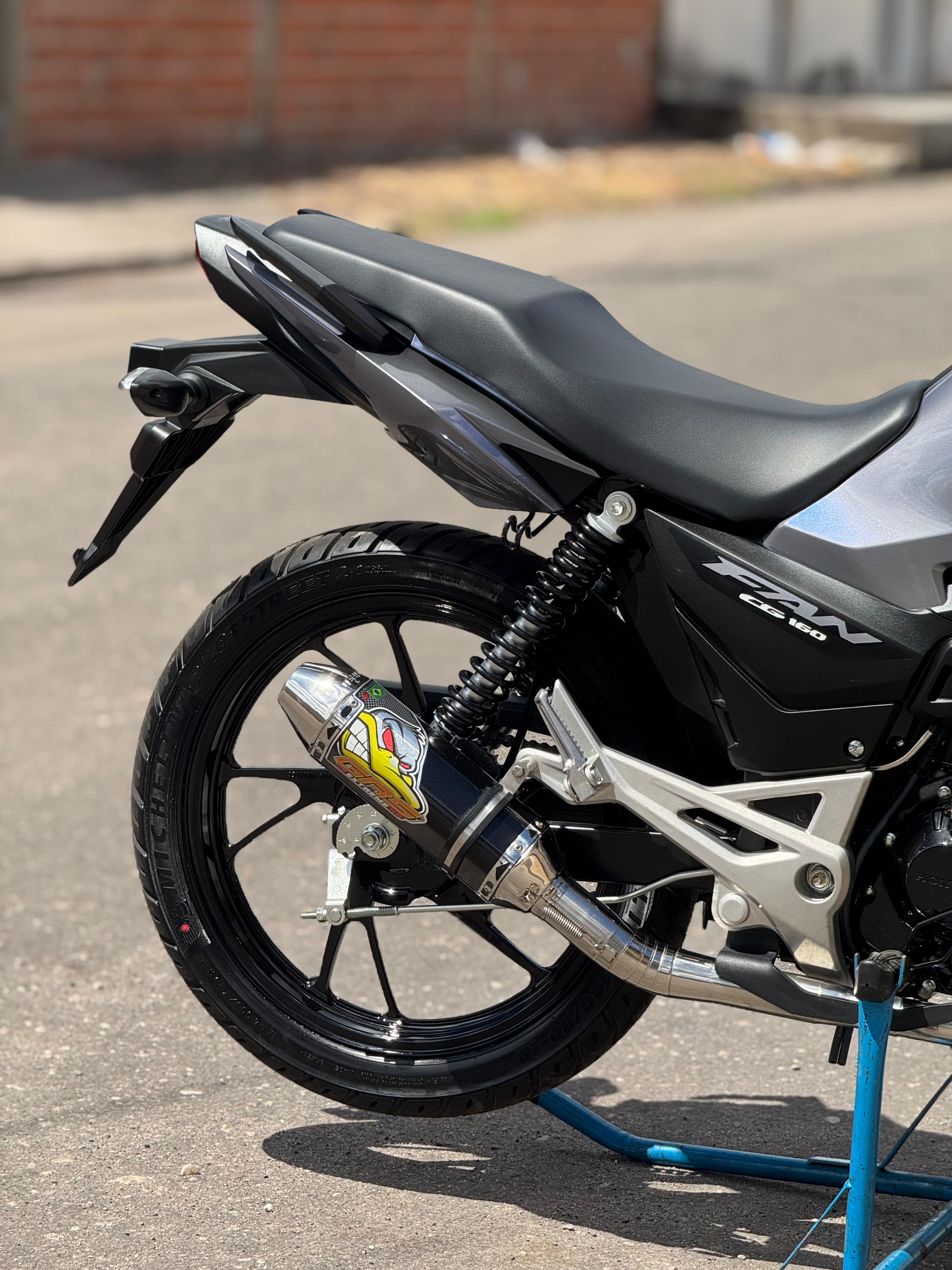 Fan 2025 exclusiva ou 18k