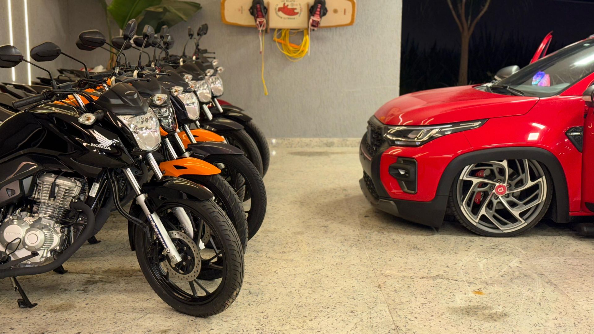 Strada Edition ULTRA unica do Brasil mais 10 MOTOS