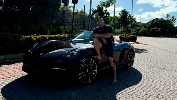Kelvin Lancaster Ganha Porsche Boxster em Sorteio Histórico