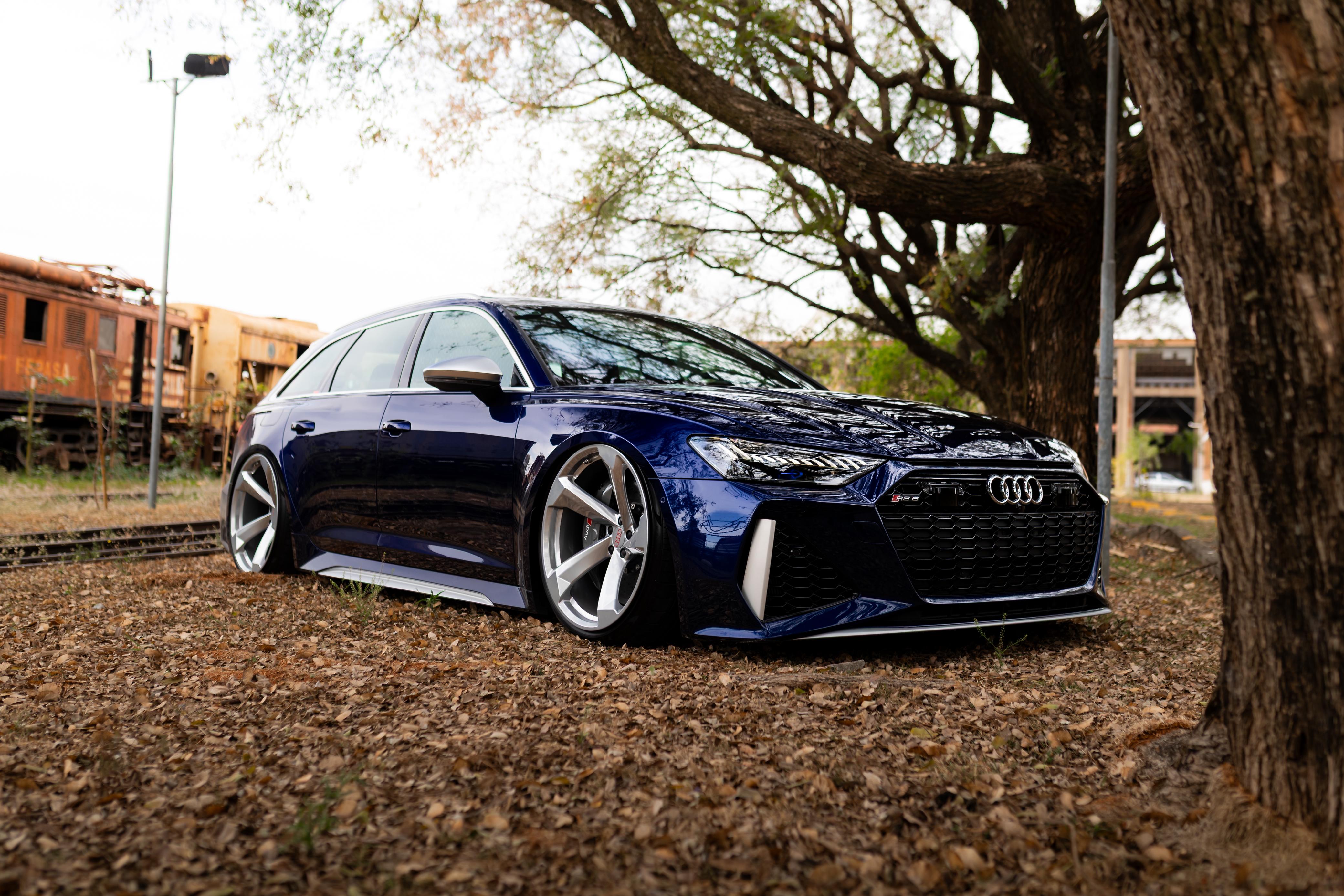 AUDI Rs6 + 100K OU 650K NO PIX