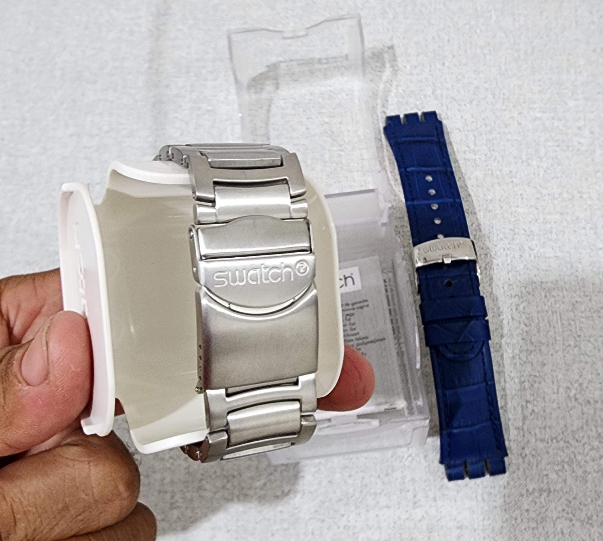 SWATCH YOS449