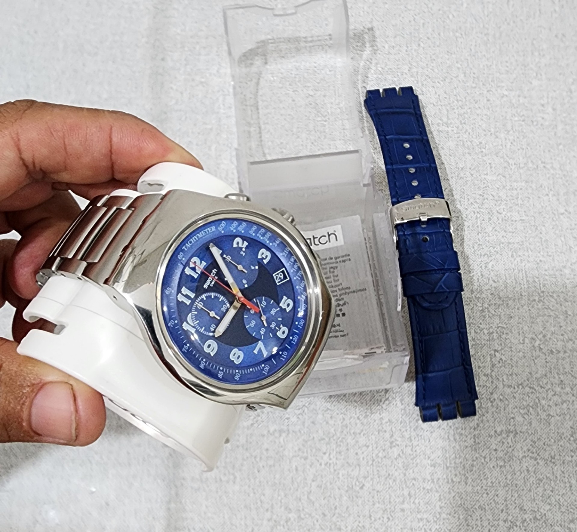 SWATCH YOS449