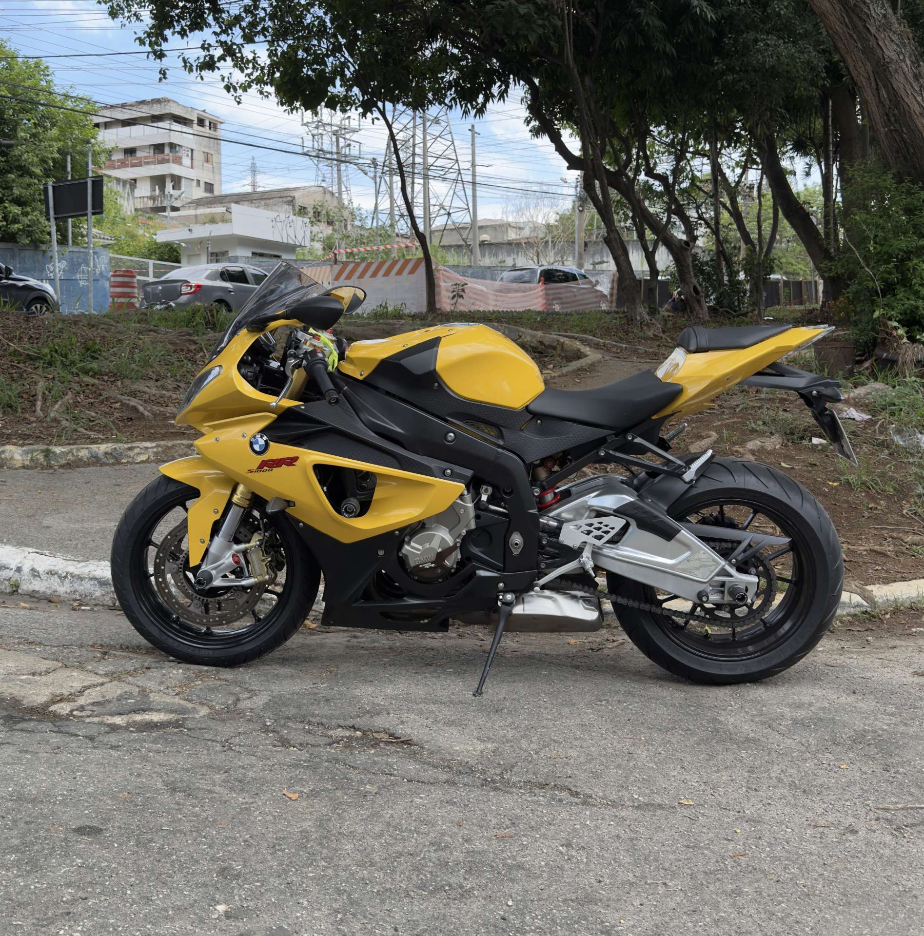 S1000RR CANARINHO