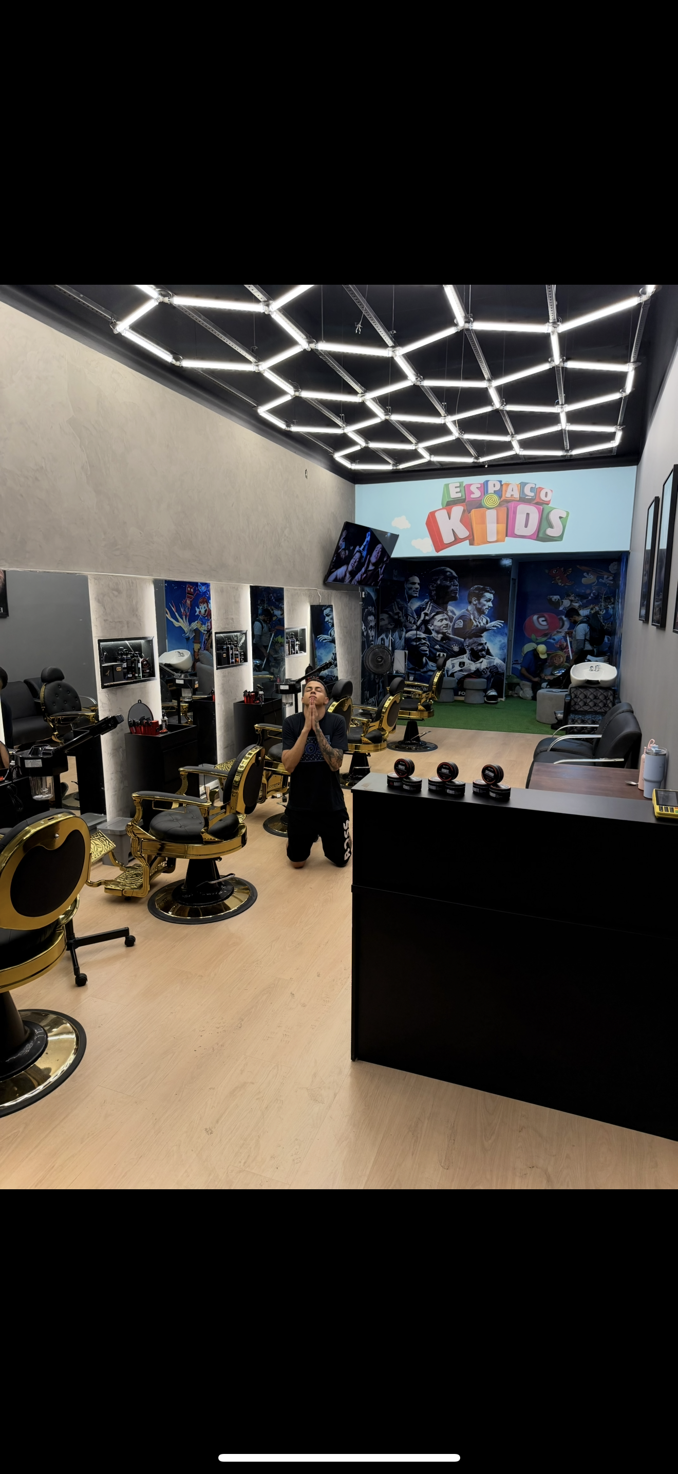 BARBEARIA COMPLETA + SALÃO FEMININO !