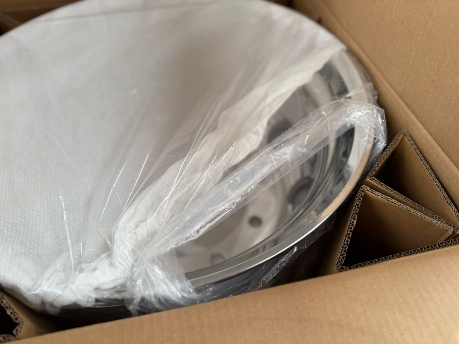 KIT RODAS 4 RODAS + 6 PNEUS