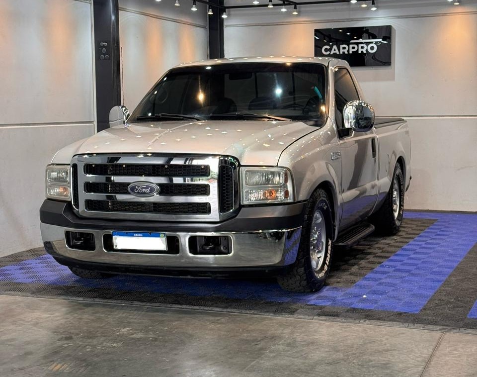 F250 XLT 2001 ou 100k no Pix