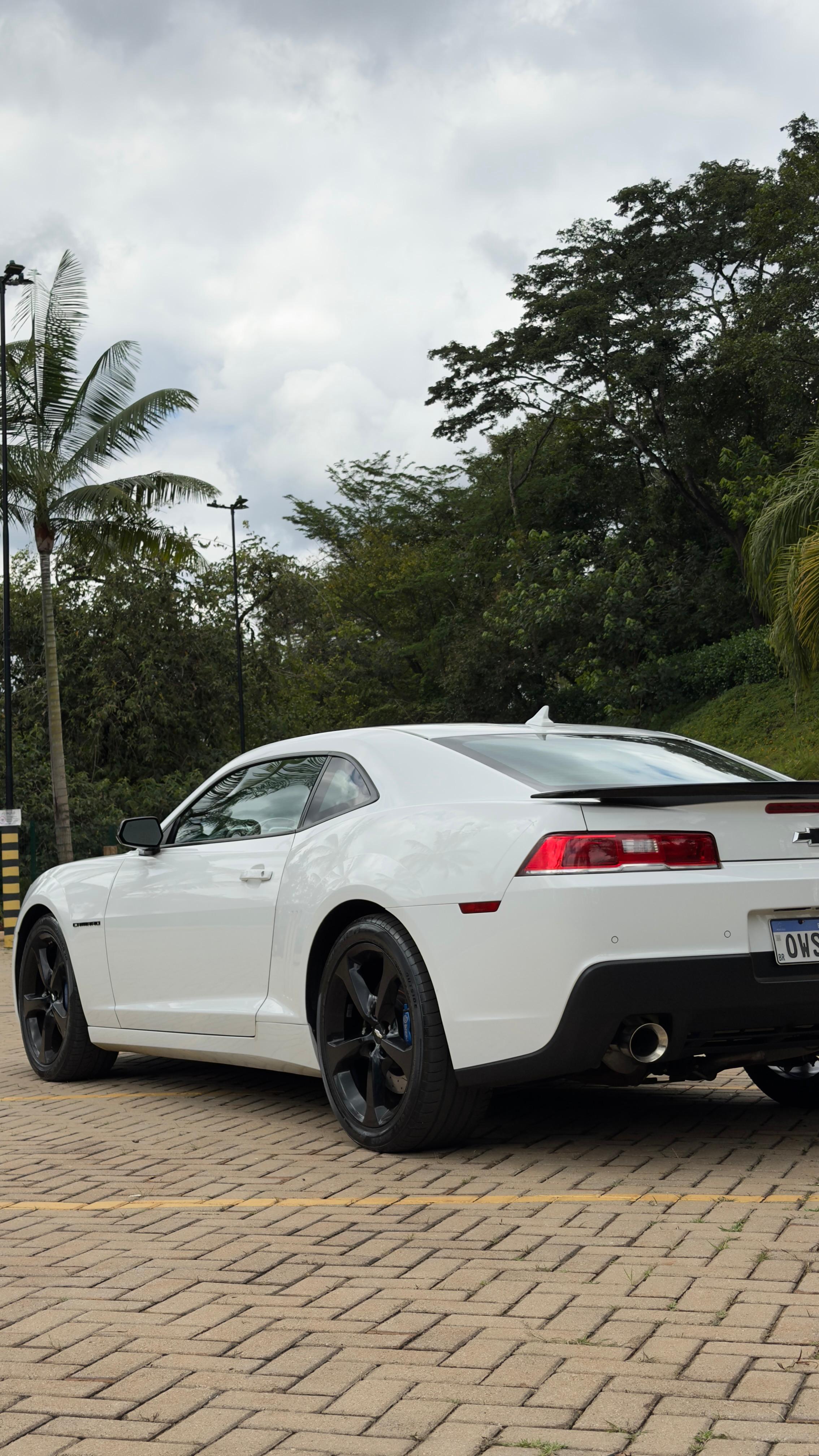 CHEVROLET CAMARO SS V8 ou 150 mil no PiX