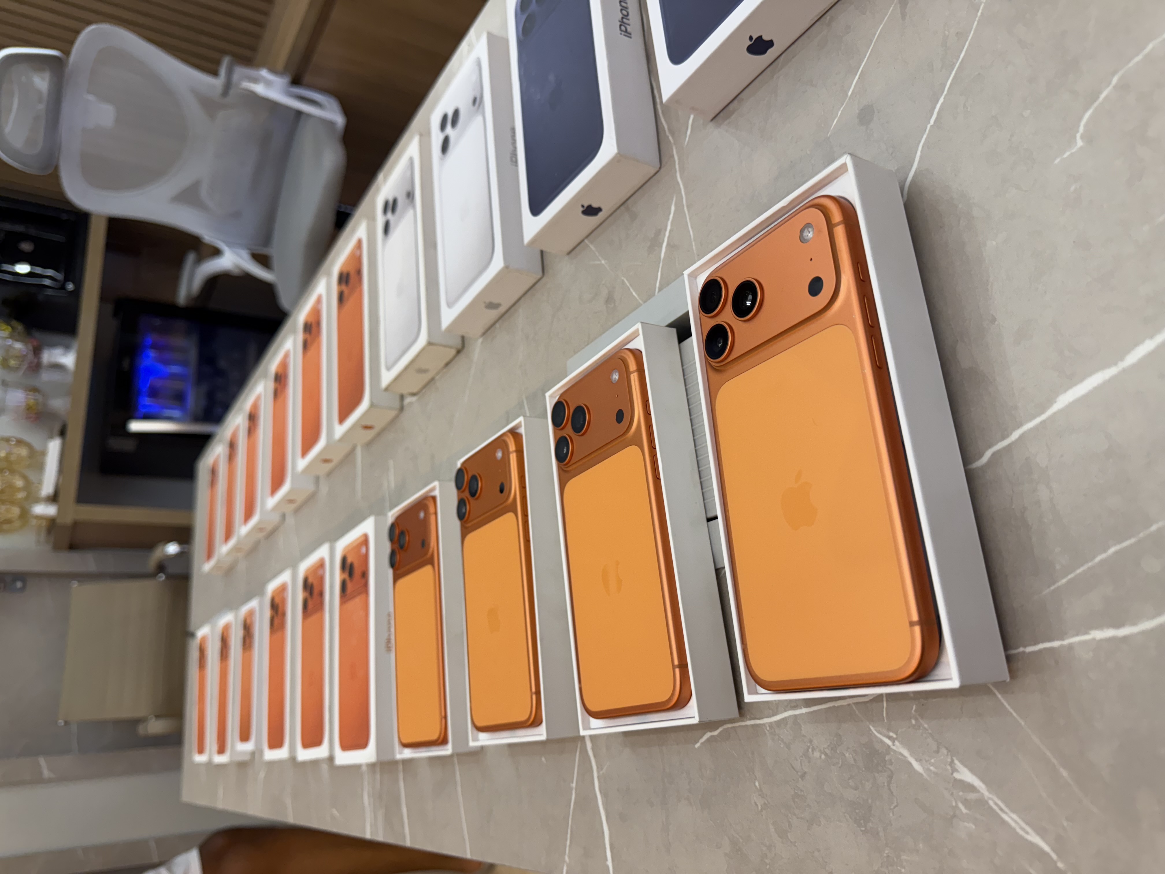 20 IPHONE 17 PRO MAX 256 GB ! 