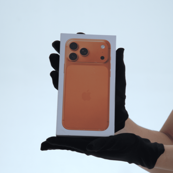 HONDA/ PCX 160 + IPHONE 17 PRO MAX