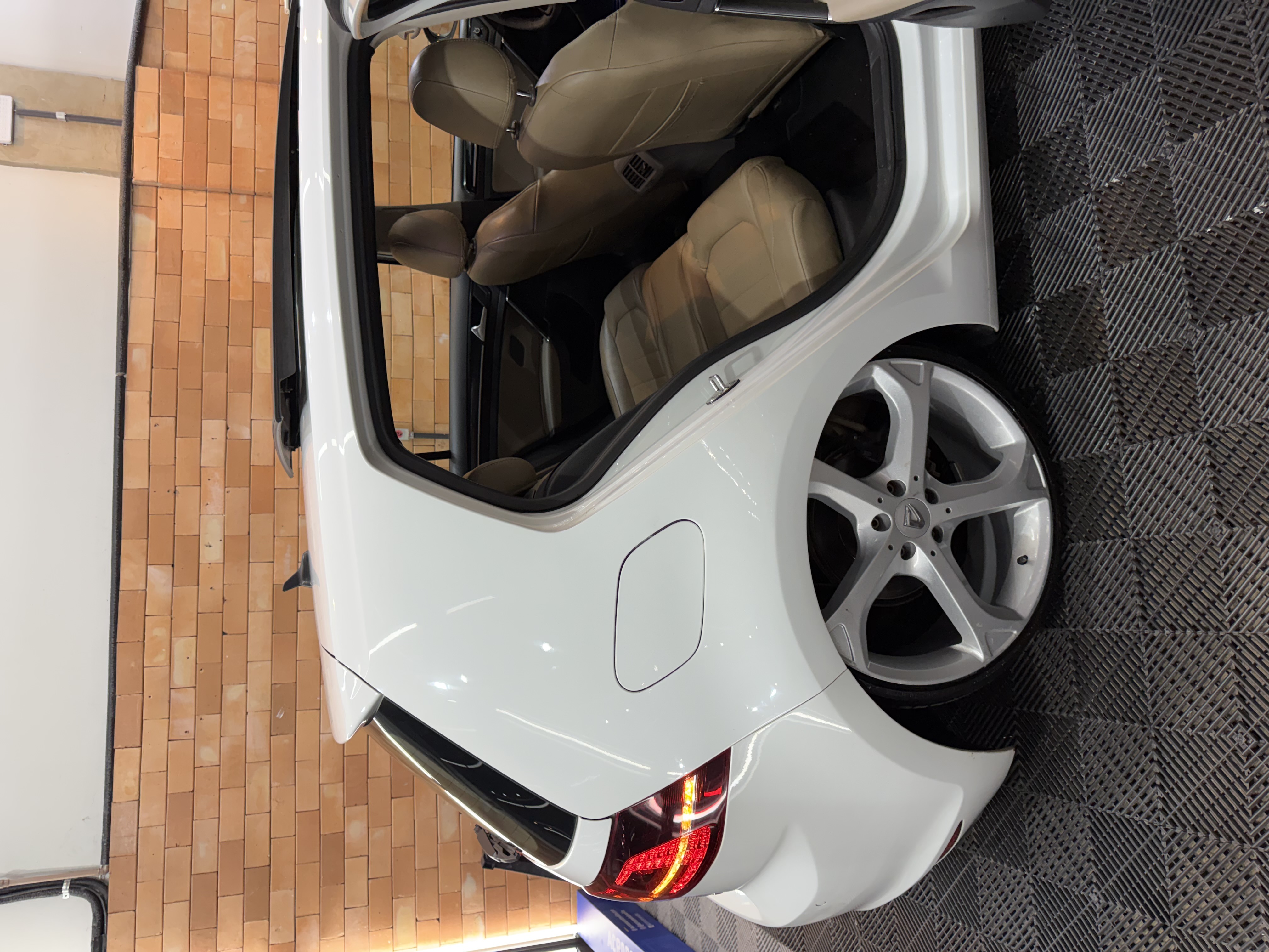 GOLF TSi SUSPENSÃO AR , RODAS 20 ! 