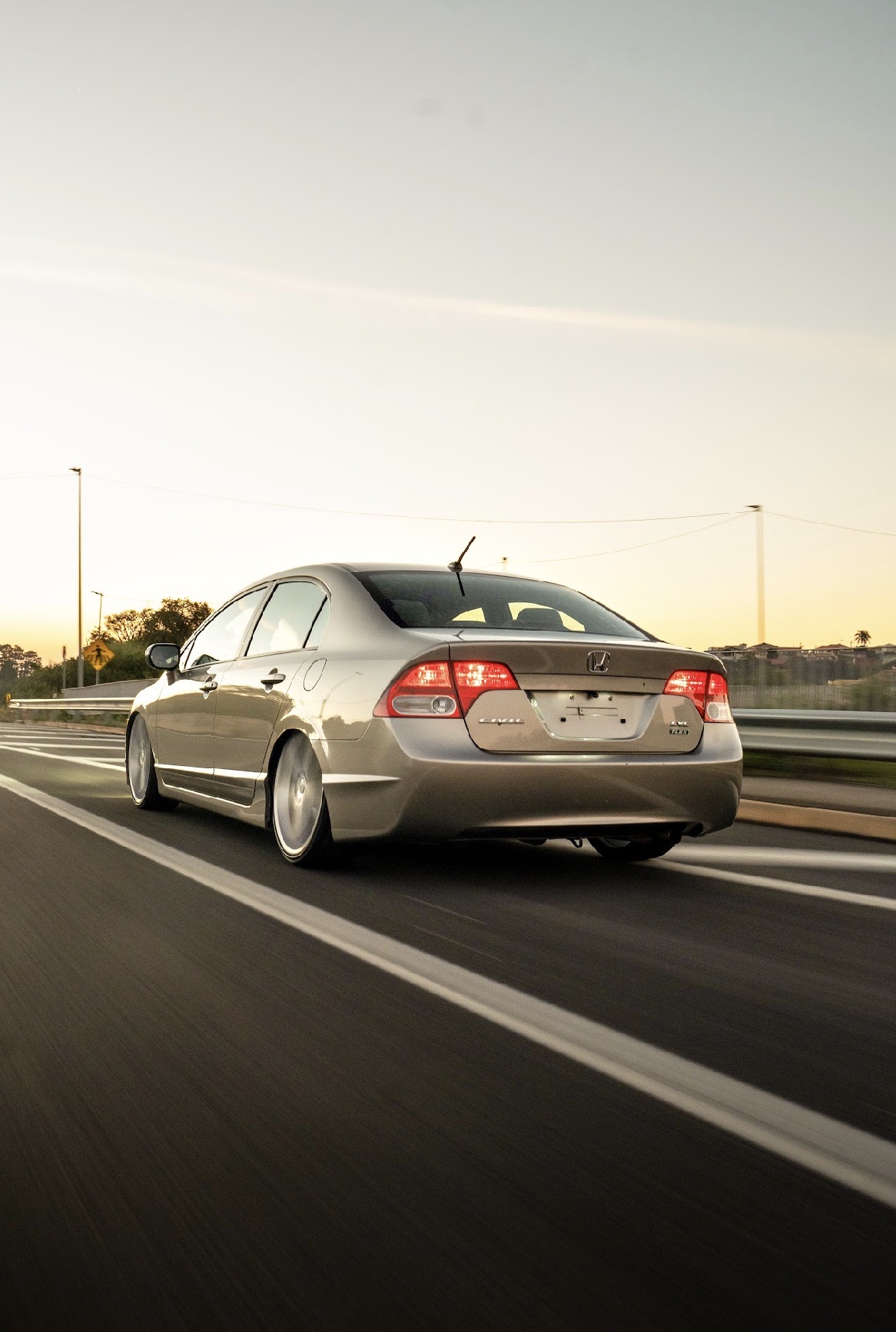 NEW CIVIC LXL OU 50K NO PIX 