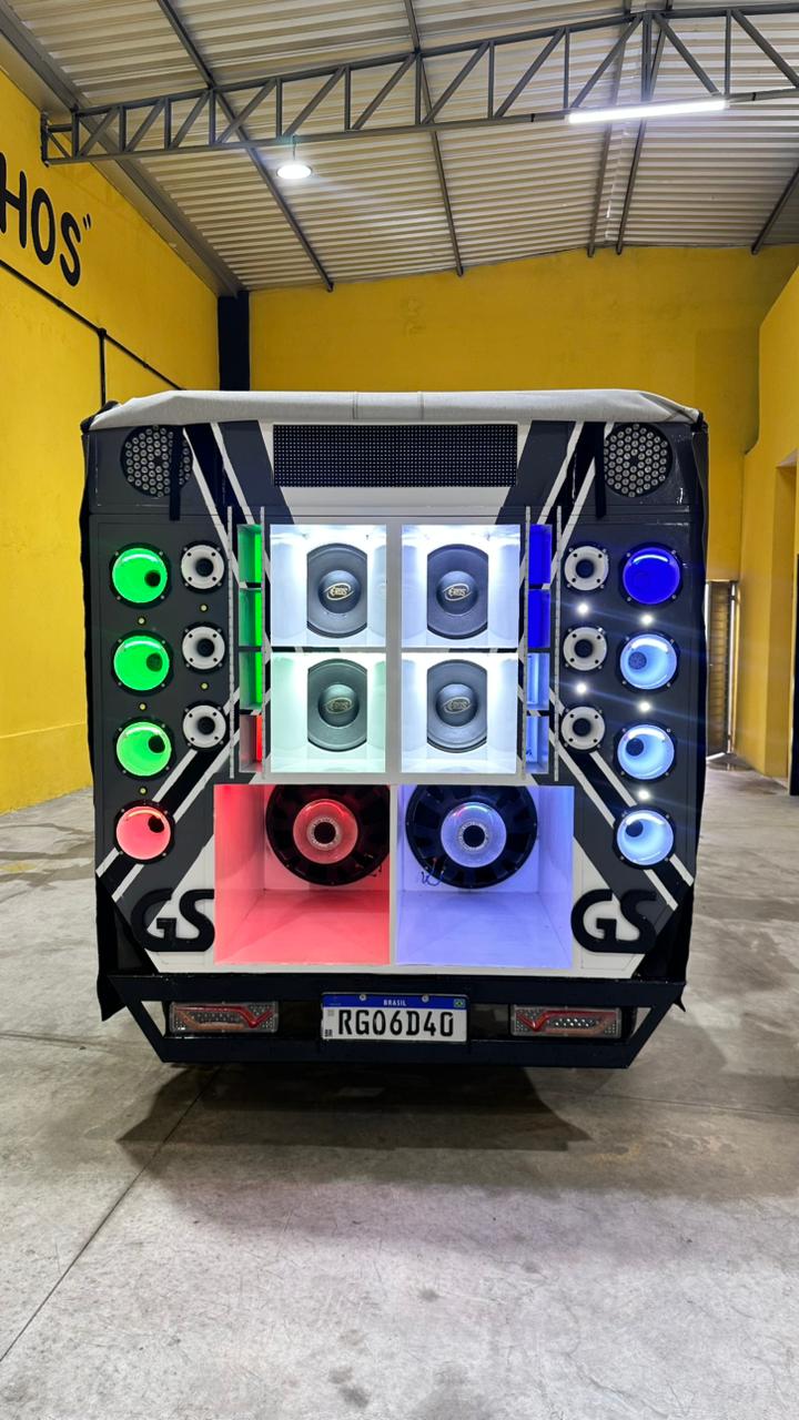 SW4+PAREDÃO DE SOM