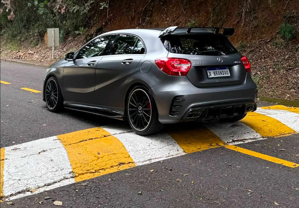 Mercedes A45 AMG ou 140k no Pix!