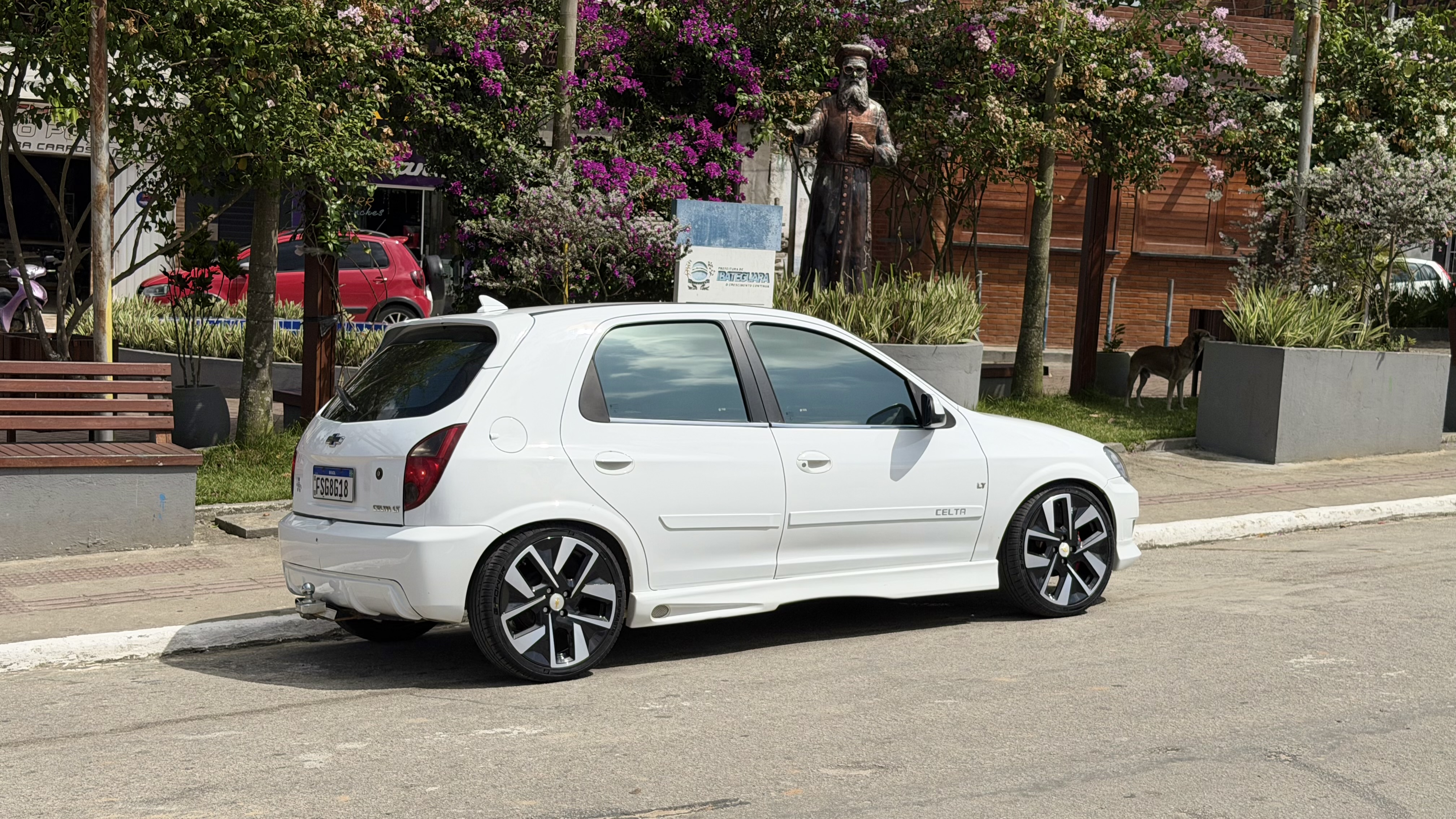 Celta white nas R17