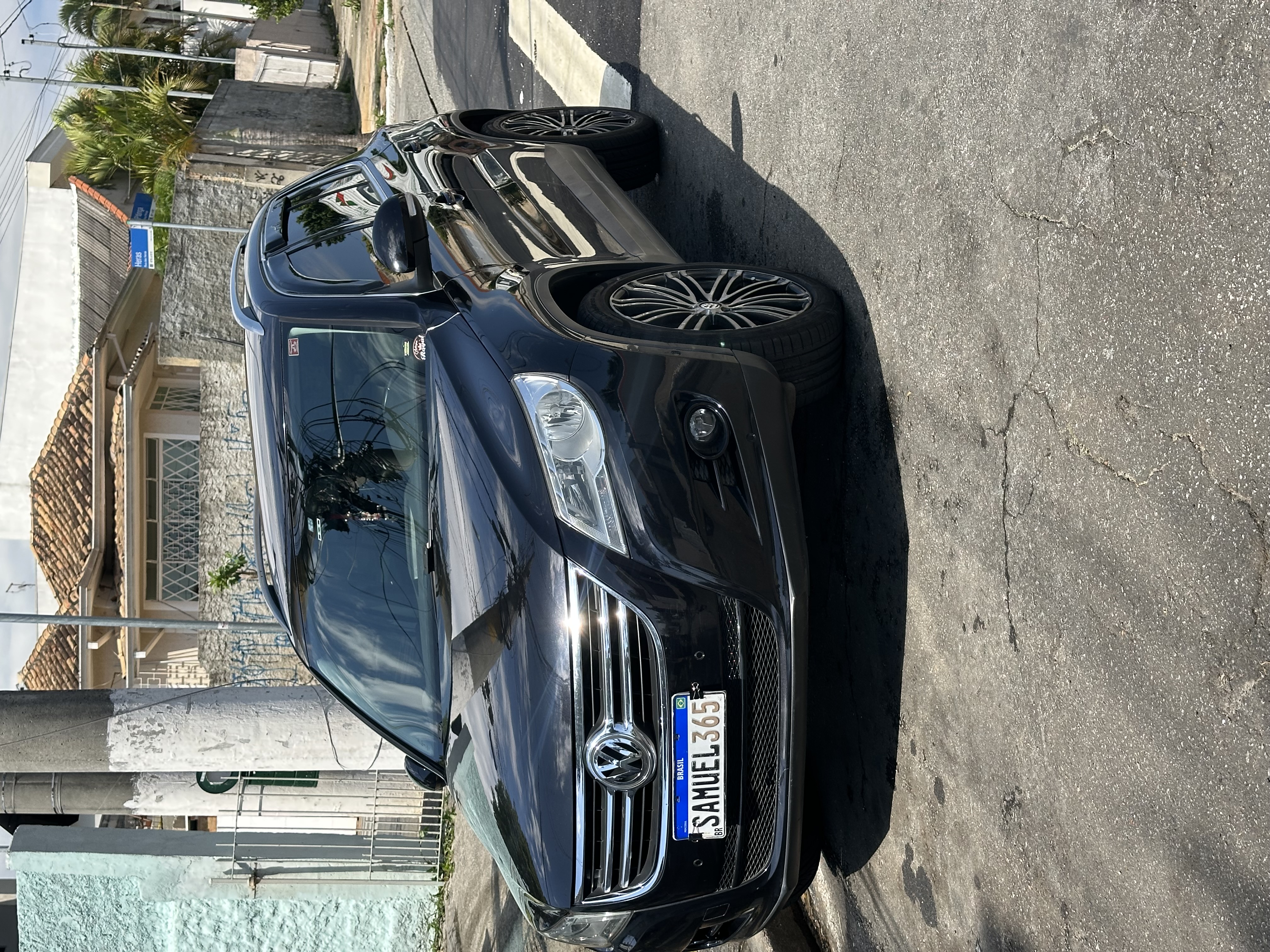 Tiguan black 