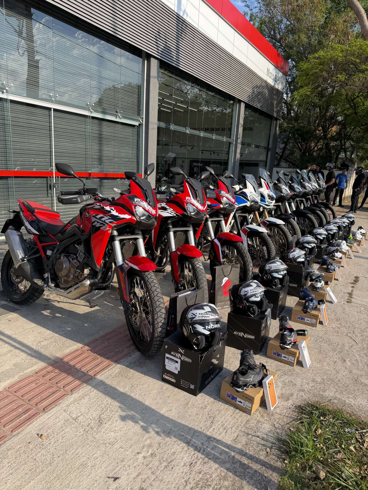 10 MOTOS ÁFRICA TWIN ! 