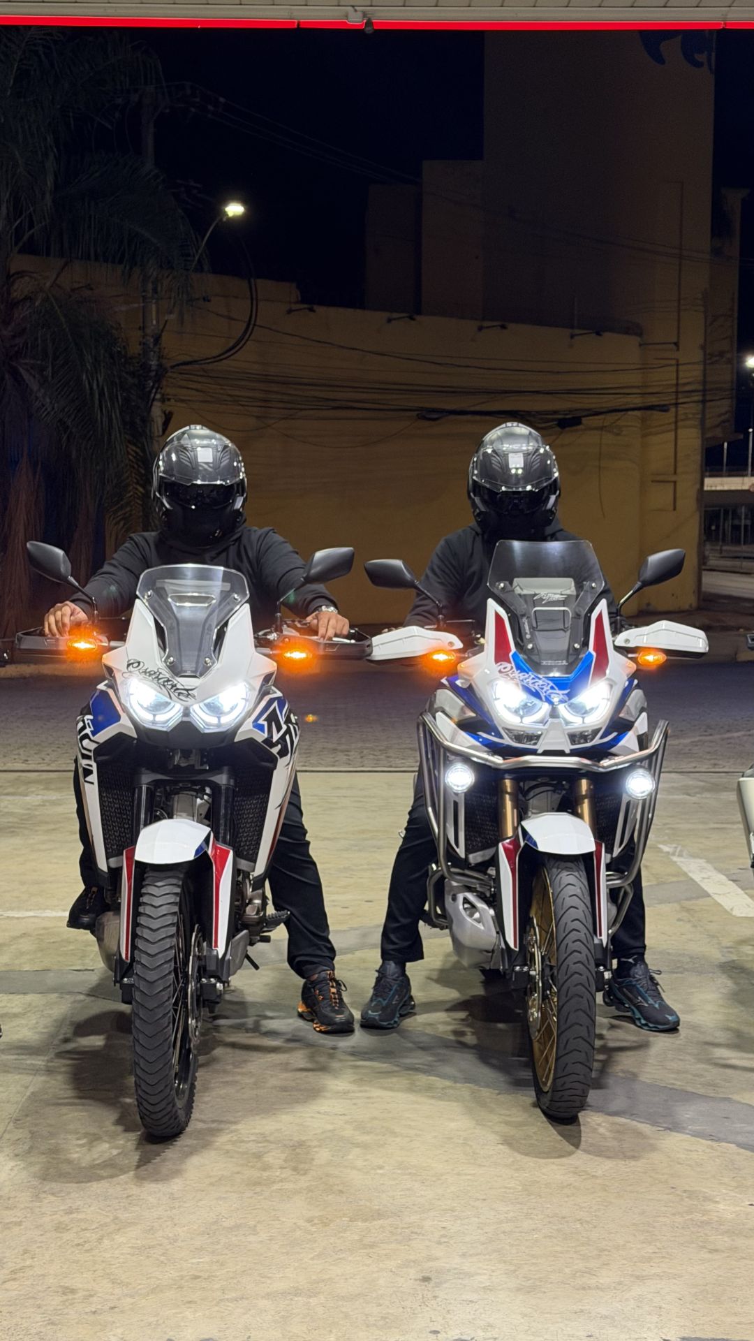 10 MOTOS ÁFRICA TWIN ! 