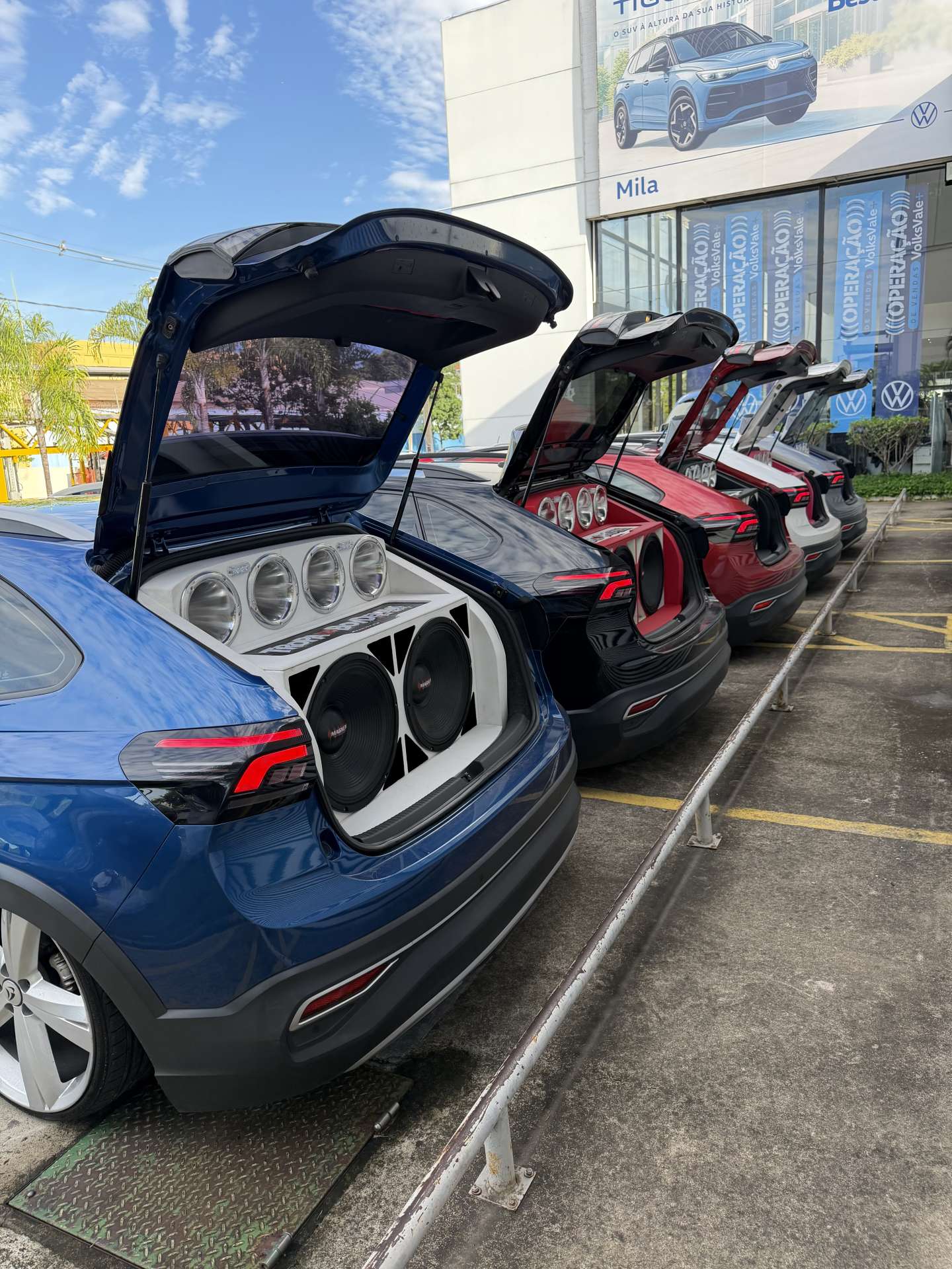 10 CARRO NIVUS REBAIXADO !